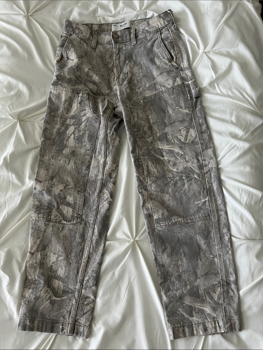 Hollister Camo Utility Pants